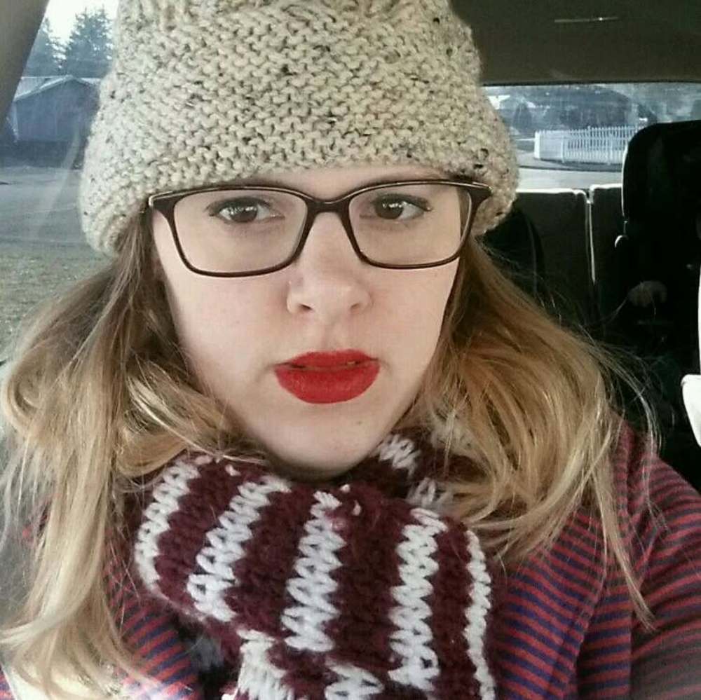 Meet your Posher, Victoria